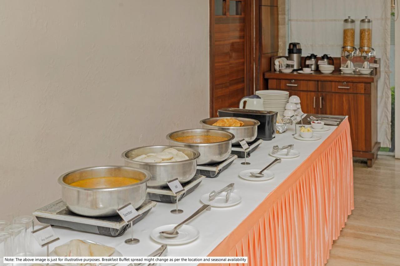 Treebo Komfort Suites, 3 Km From Mysore Palace Buitenkant foto
